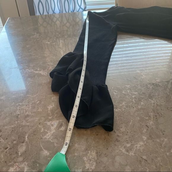 #10 INC International concepts women’s black crewneck long sleeve with frill M - Picture 10 of 11